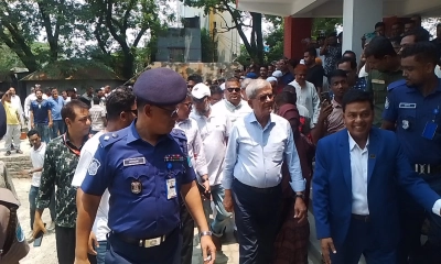 গজারিয়ায় গ্রামীণ বাজারের ভবন উদ্বোধন করেন মির্জা ফখরুল
