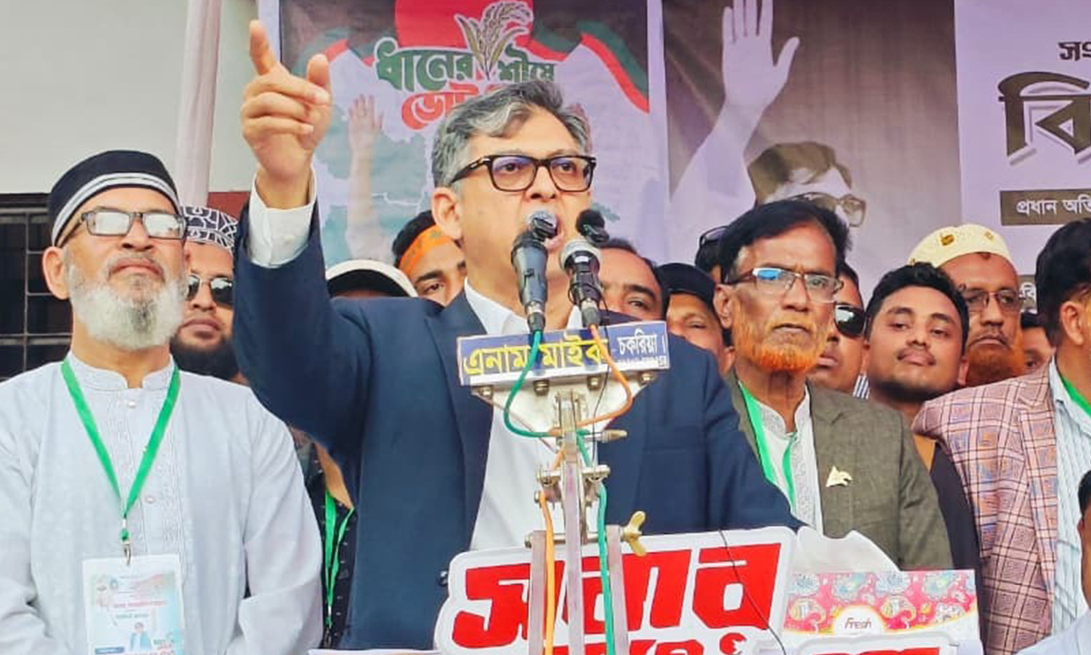 সালাহউদ্দিন আহমেদ। ছবি : সংগৃহীত