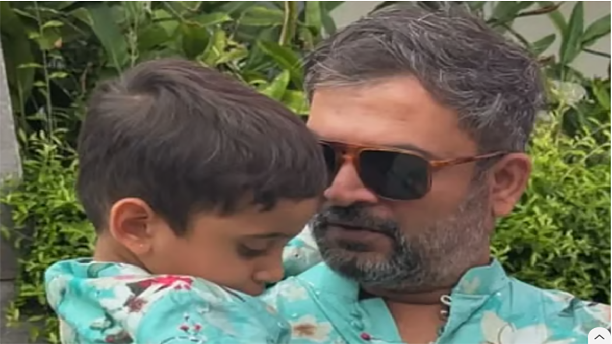 চার বছর বয়সী পুত্রসন্তান ও  ‘কেজিএফ’ ফ্র্যাঞ্চাইজির সহপরিচালক কীর্তন নাদাগৌড়া।   ছবি- সংগৃহীত
