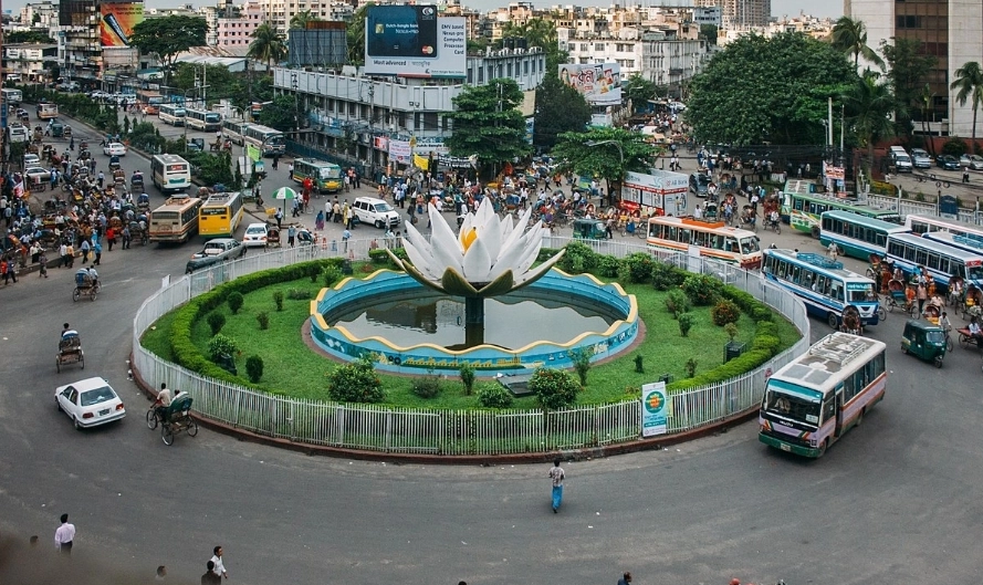 রাজধানীতে আজ কোথায় কী?
