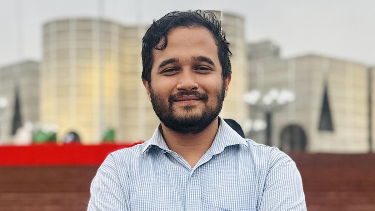 মীর মাহবুবুর রহমান স্নিগ্ধ।