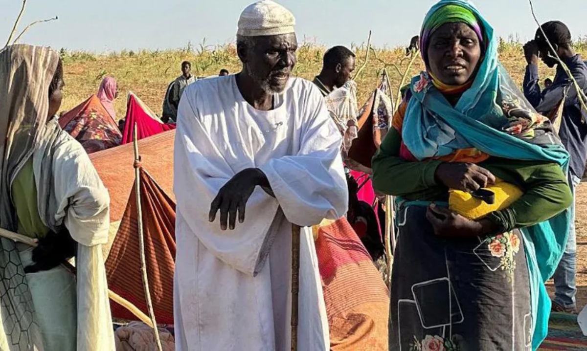 আরএসএফের হামলায় বাস্তুচ্যুত লোকজন। ছবি- সংগৃহীত