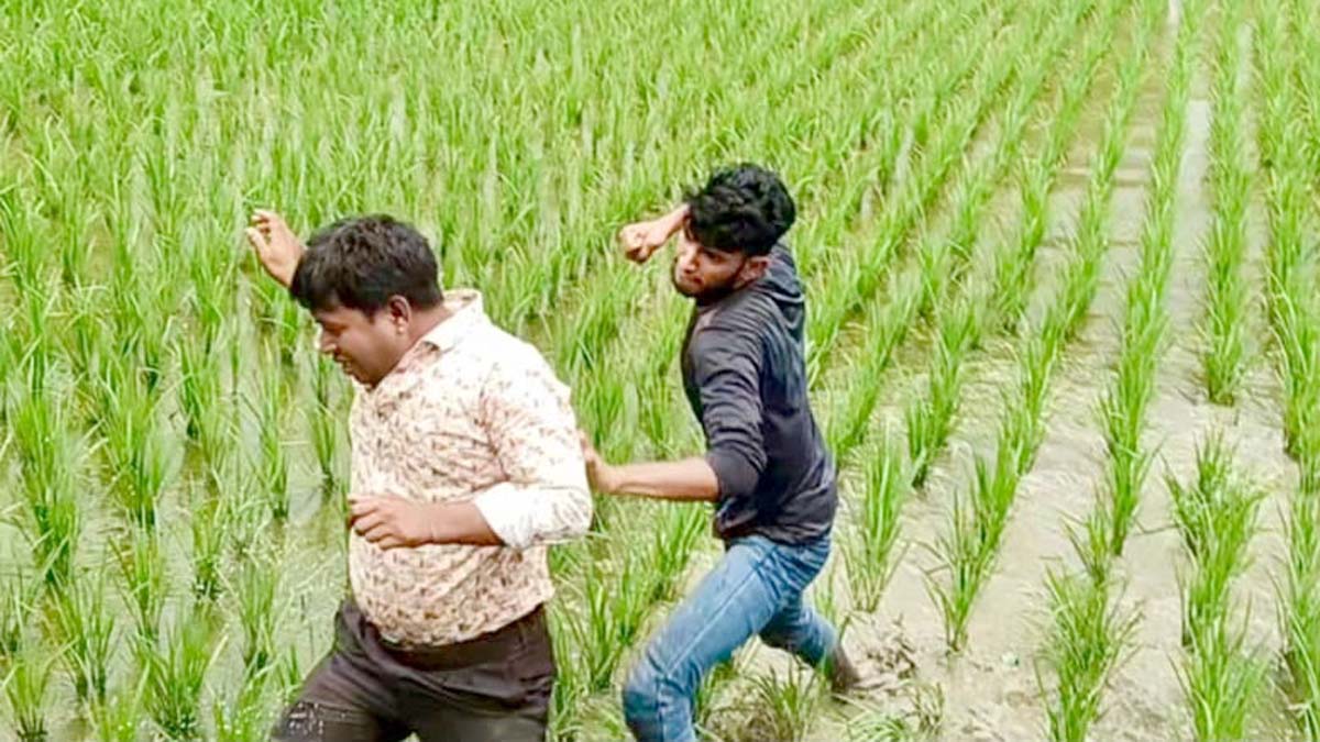 বোদায় ‘অনিয়ম হয়নি’ বলায় সরকারি কর্মচারীকে মারধর 