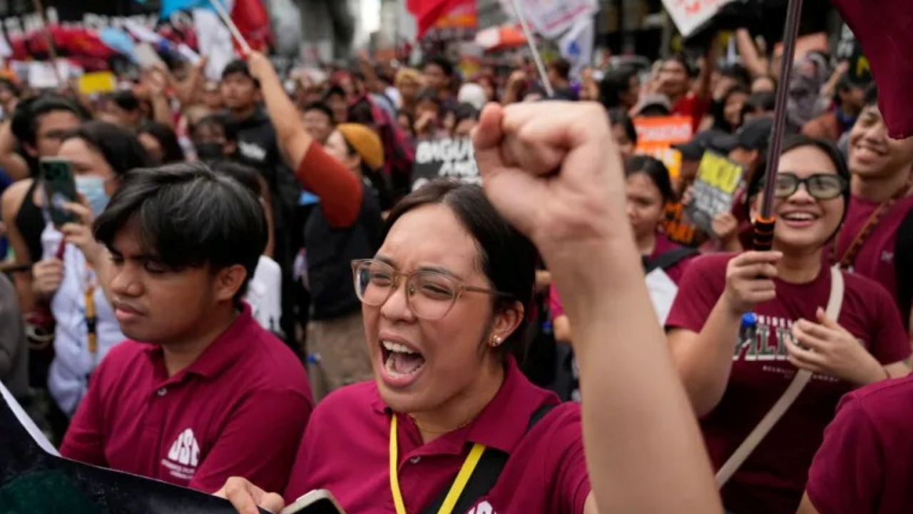 বিক্ষোভের ছবি। - সংগৃহীত