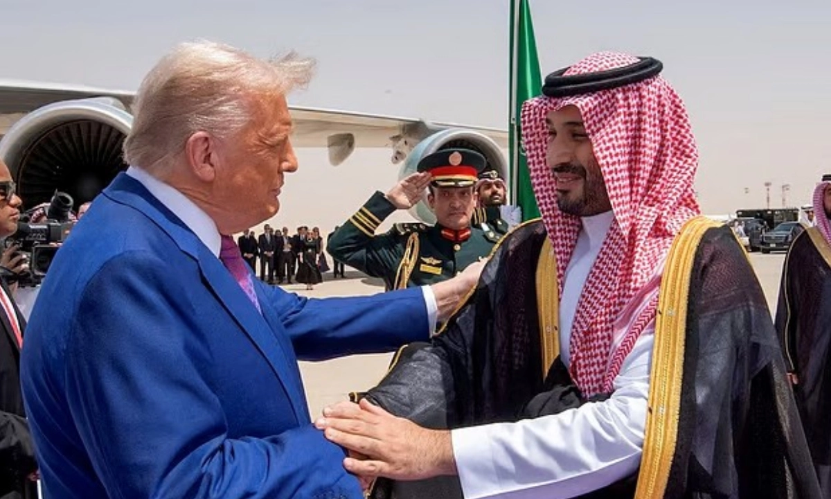 ট্রাম্পের সঙ্গে সৌদি যুবরাজ। ছবি- সংগৃহীত