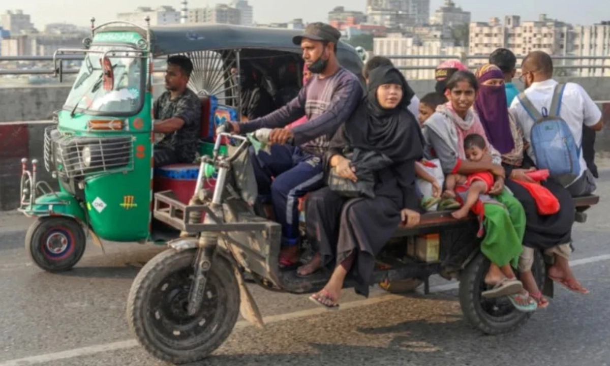 ঢাকার রাস্তা। ছবি- সংগৃহীত