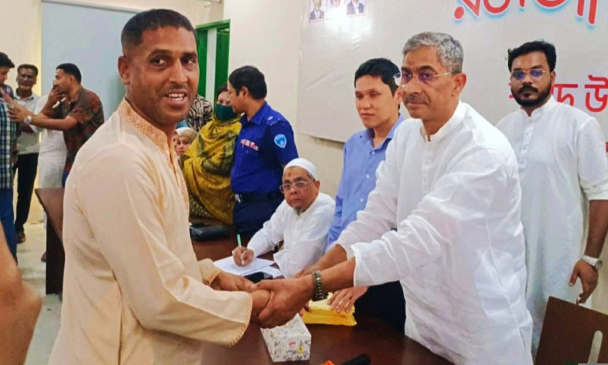 ছবিঃ রূপালি বাংলাদেশ