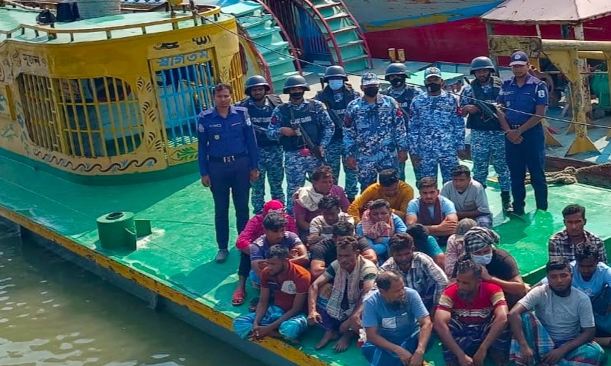 ছবি : রূপালী বাংলাদেশ