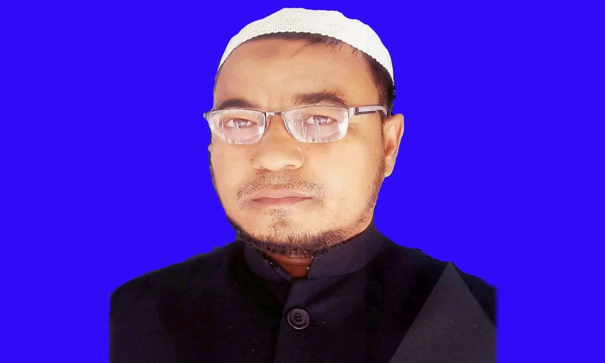 পোরশা উপজেলা আওয়ামী লীগের সভাপতি আনোয়ারুল ইসলাম। ছবি- রূপালী বাংলাদেশ