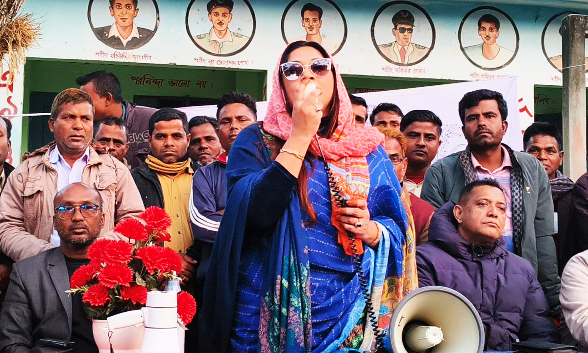 কাশফিয়া সালাম নির্ঝর। ছবি : রূপালী বাংলাদেশ
