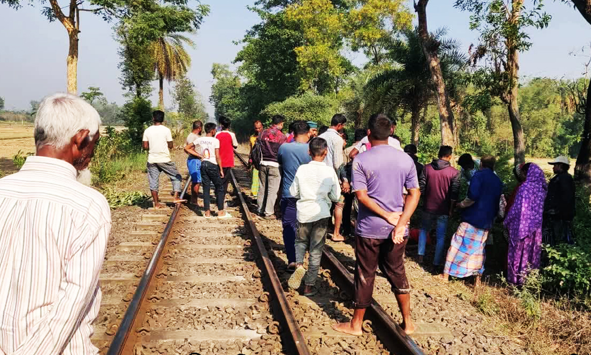 পাঁচবিবিতে ট্রেনে কাটা পড়ে যুবকের মৃত্যু