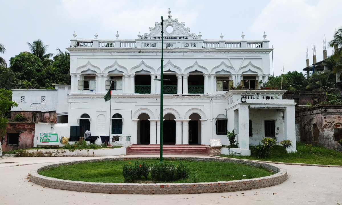 ছবি : রূপালী বাংলাদেশ