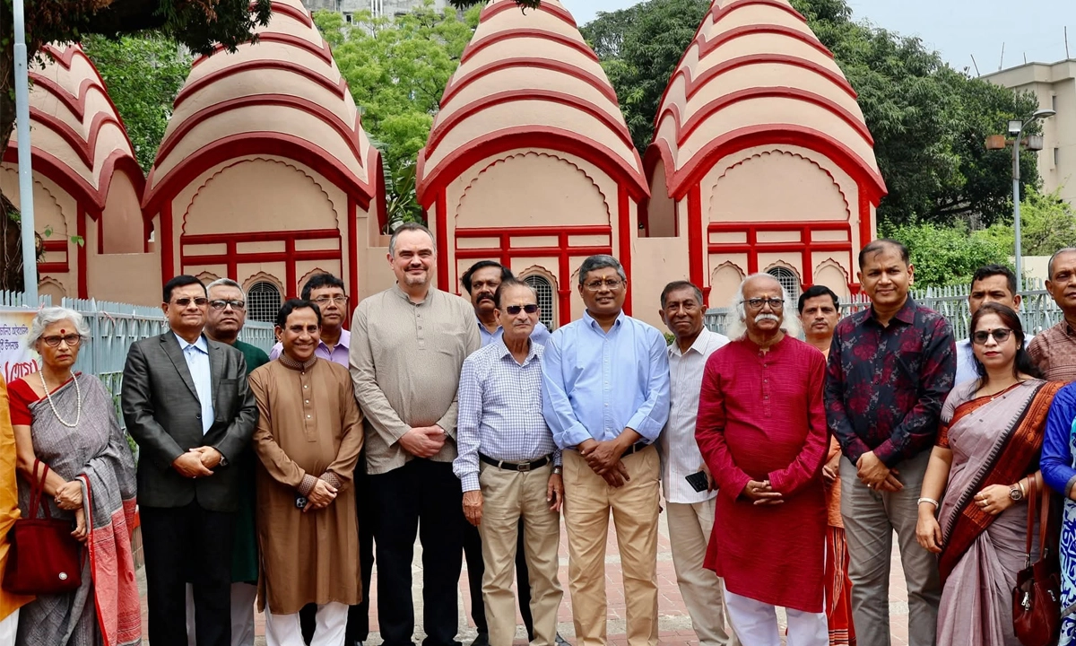 ছবি : রূপালী বাংলাদেশ