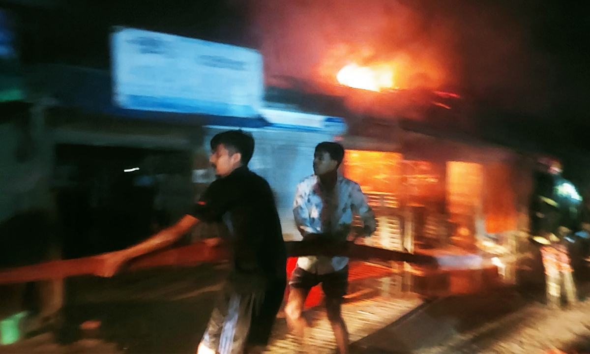 ছবি: রূপালী বাংলাদেশ
