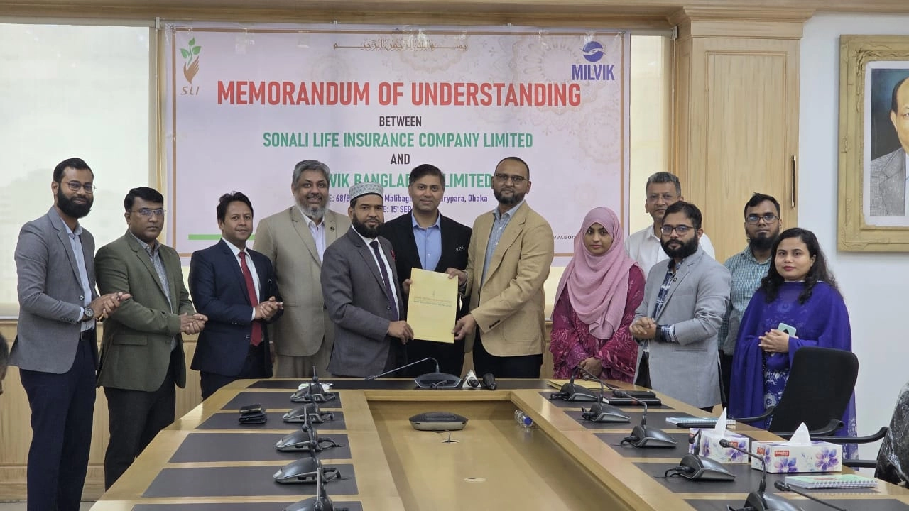 সোনালী লাইফ-মিলভিক বাংলাদেশের চুক্তি স্বাক্ষর। ছবি- সংগৃহীত
