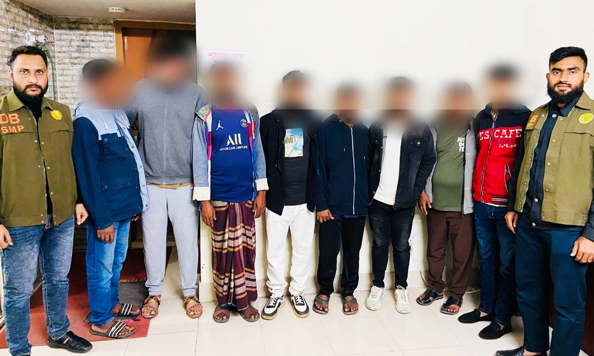 ছবি: রূপালী বাংলাদেশ