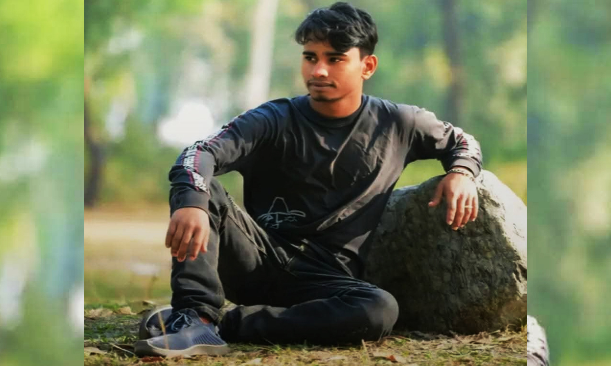 আহত যুবক রনি মিয়া। ছবি : রূপালী বাংলাদেশ