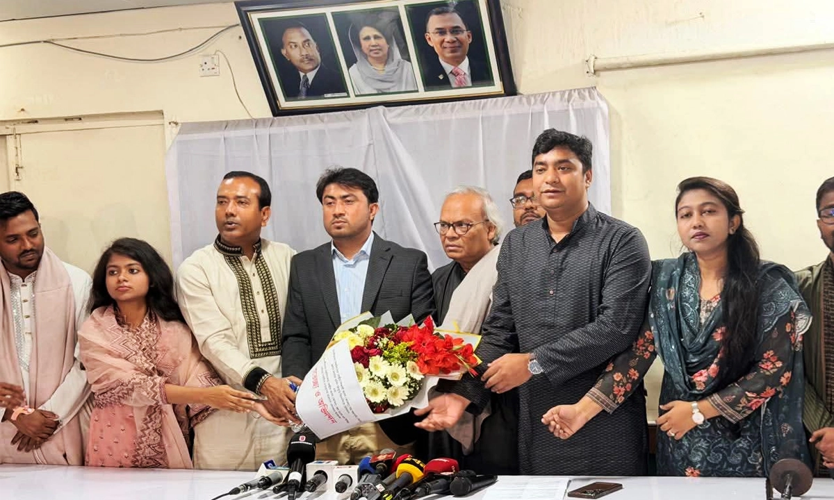 জাকসু ভিপি ছাত্রদলে যোগদান। ছবি : রূপালী বাংলাদেশ