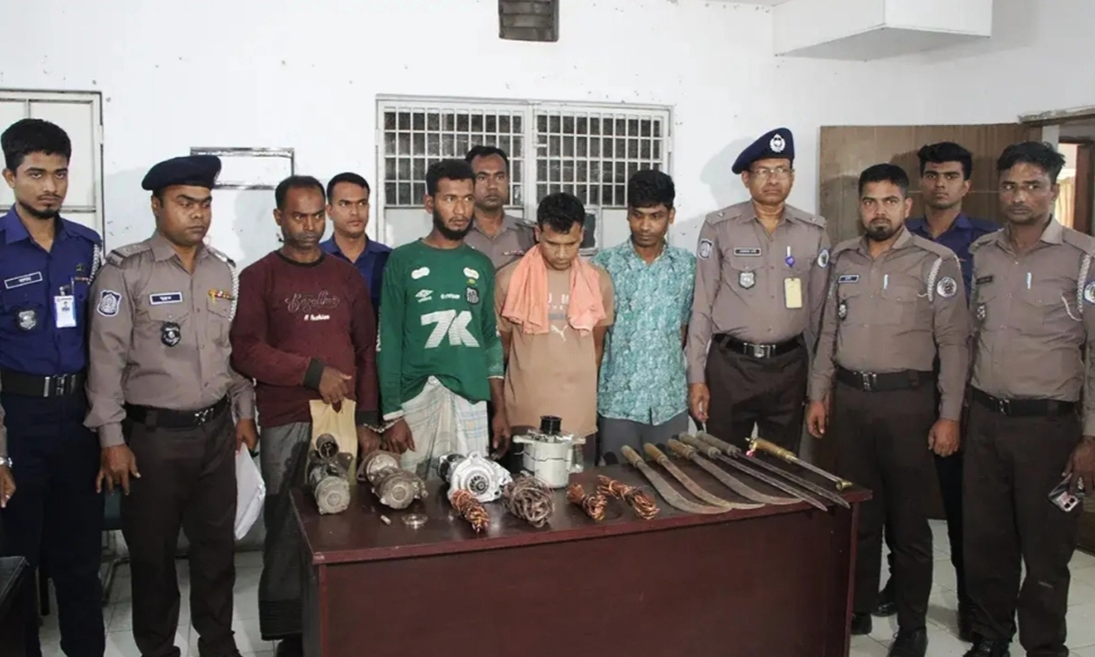 ছবি : রূপালী বাংলাদেশ
