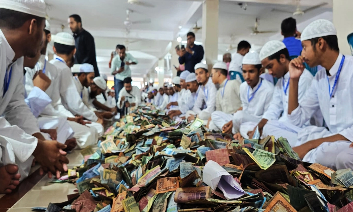 ছবি : রূপালী বাংলাদেশ