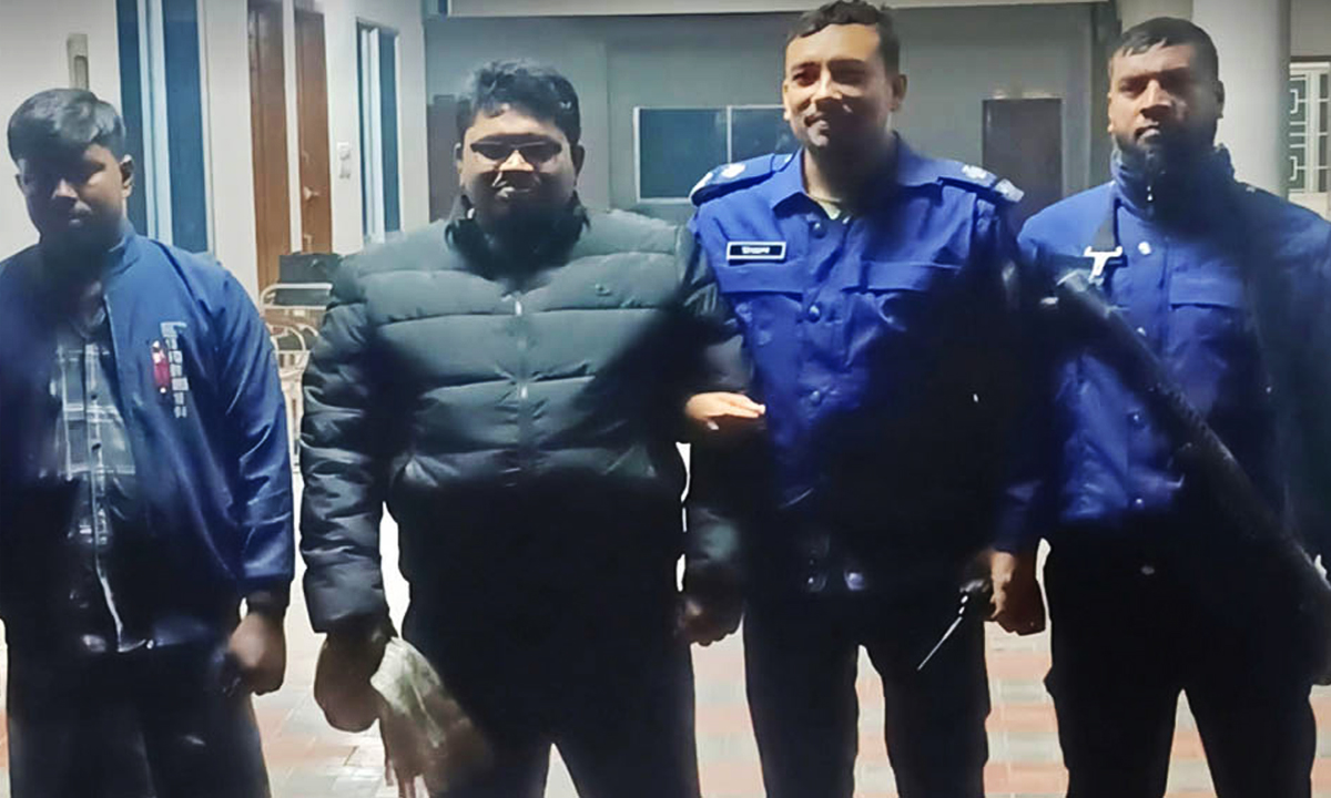 ছবি : রূপালী বাংলাদেশ