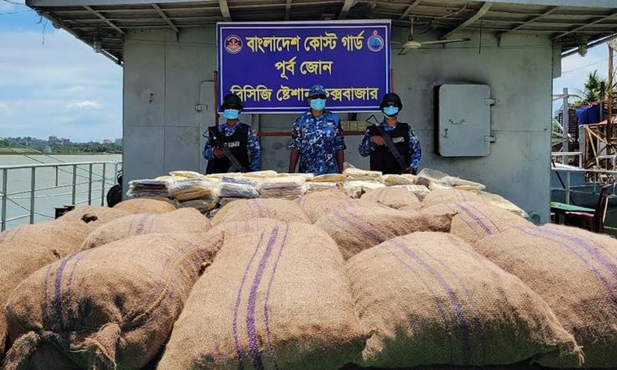 ছবিঃ রূপালি বাংলাদেশ