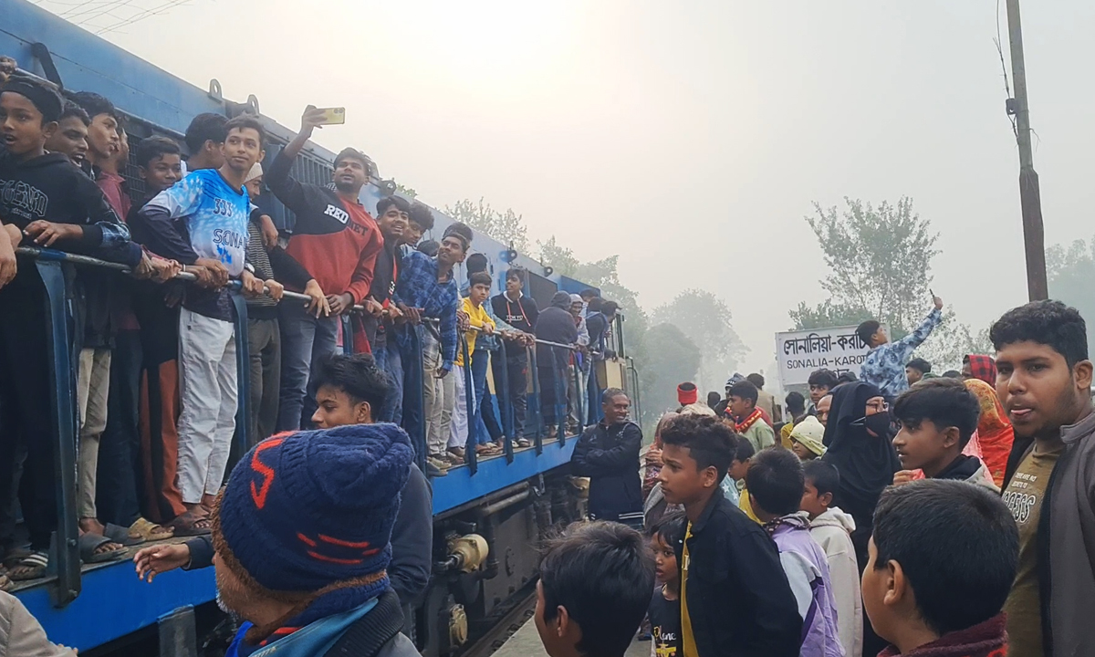ছবি: রূপালী বাংলাদেশ
