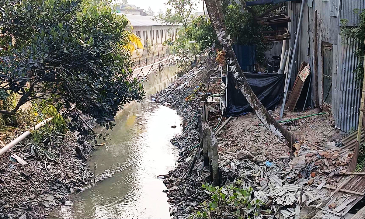 ছবি : রূপালী বাংলাদেশ