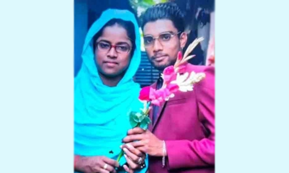নিহত স্ত্রী ও তার স্বামী। ছবি : রূপালী বাংলাদেশ