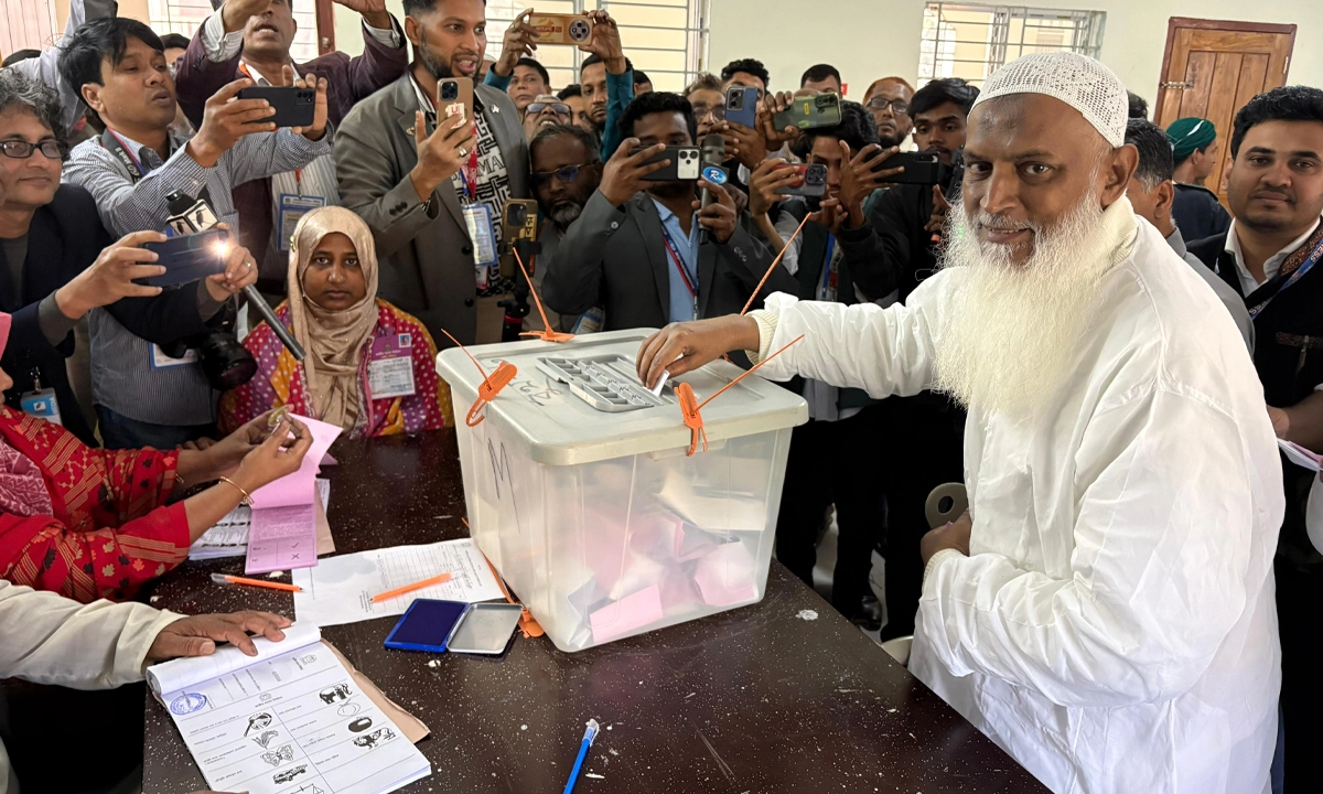 ছবি : রূপালী বাংলাদেশ