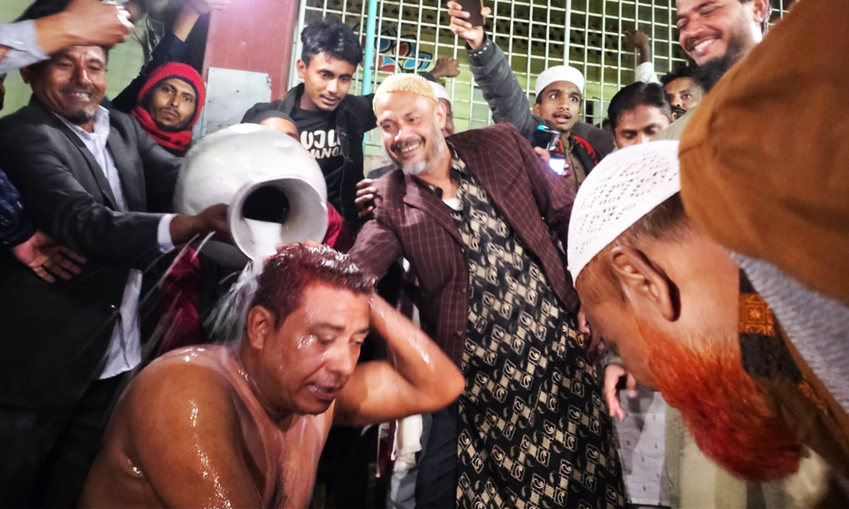 মৎস্যজীবী দলের ভারপ্রাপ্ত সভাপতি জালাল হাওলাদার। ছবি : রূপালী বাংলাদেশ