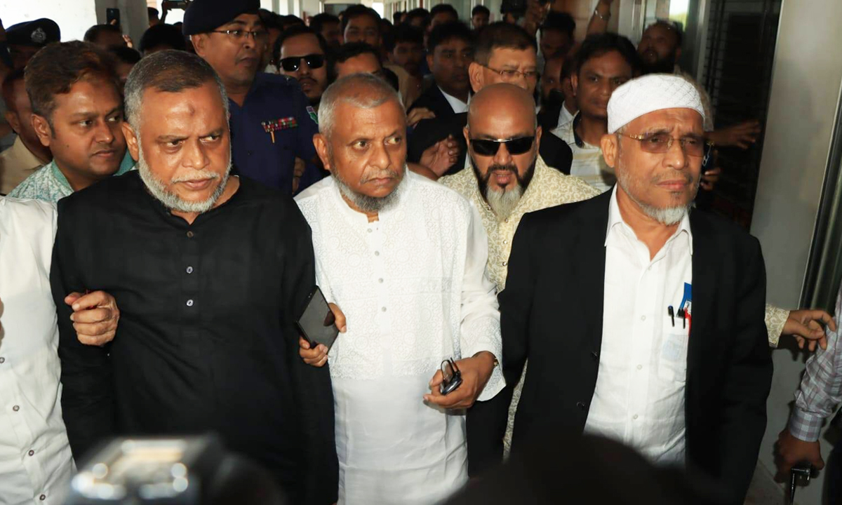 ছবি : রূপালী বাংলাদেশ