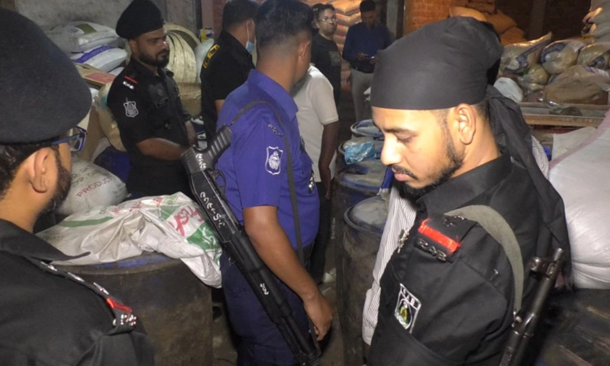 ছবি : রূপালী বাংলাদেশ
