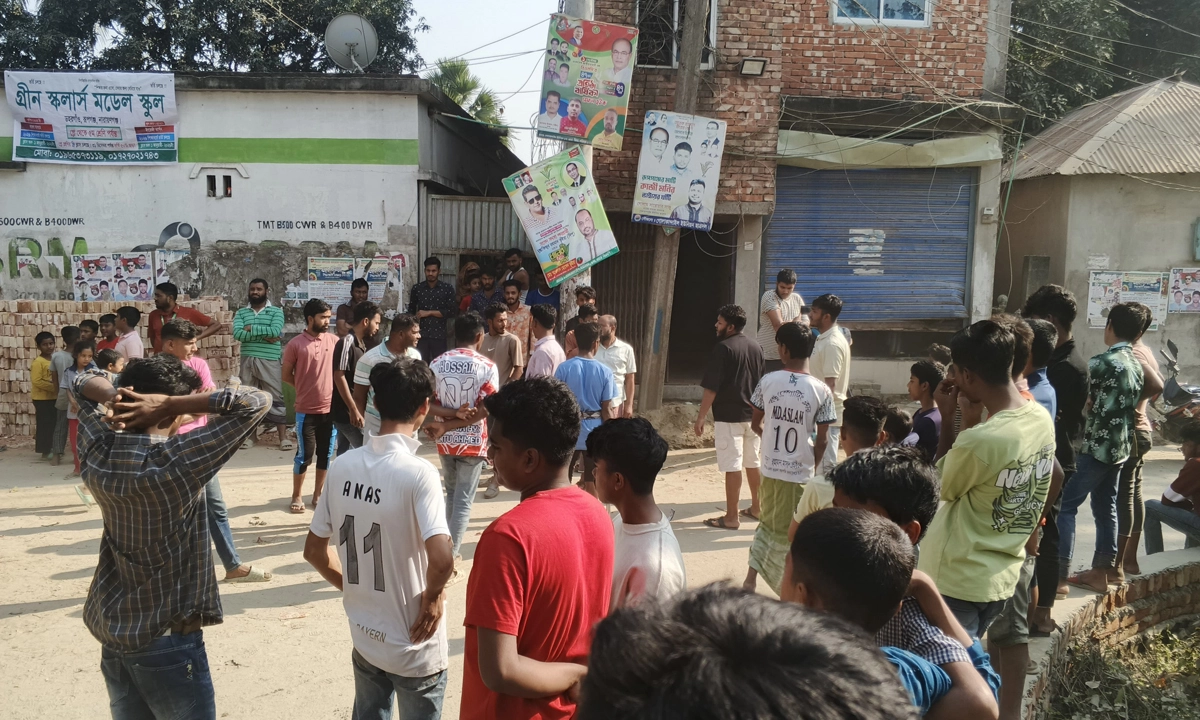 ছাত্রদল কার্যালয়ে সশস্ত্র হামলা। ছবি: রূপালী বাংলাদেশ