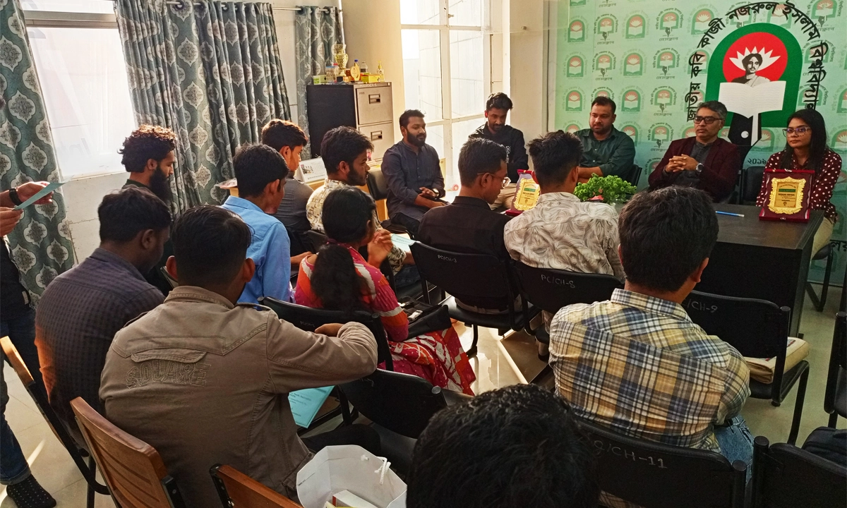 ছবি: রূপালী বাংলাদেশ