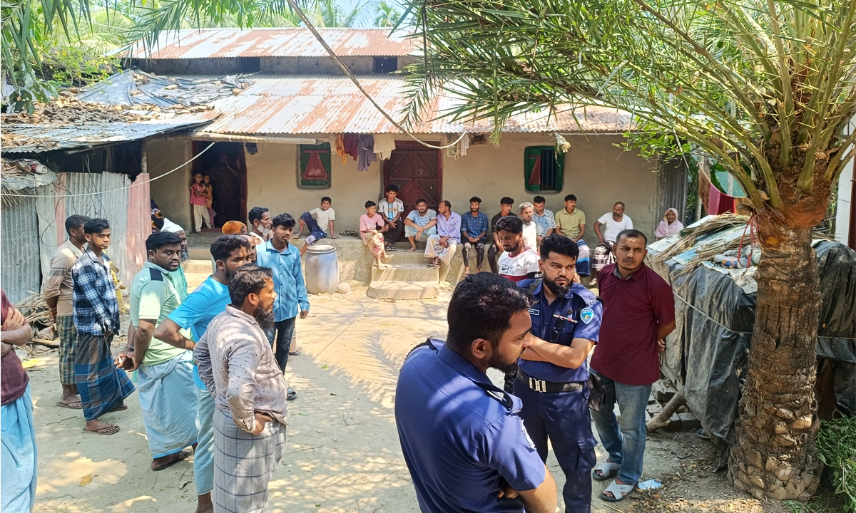 ছবি : রূপালী বাংলাদেশ