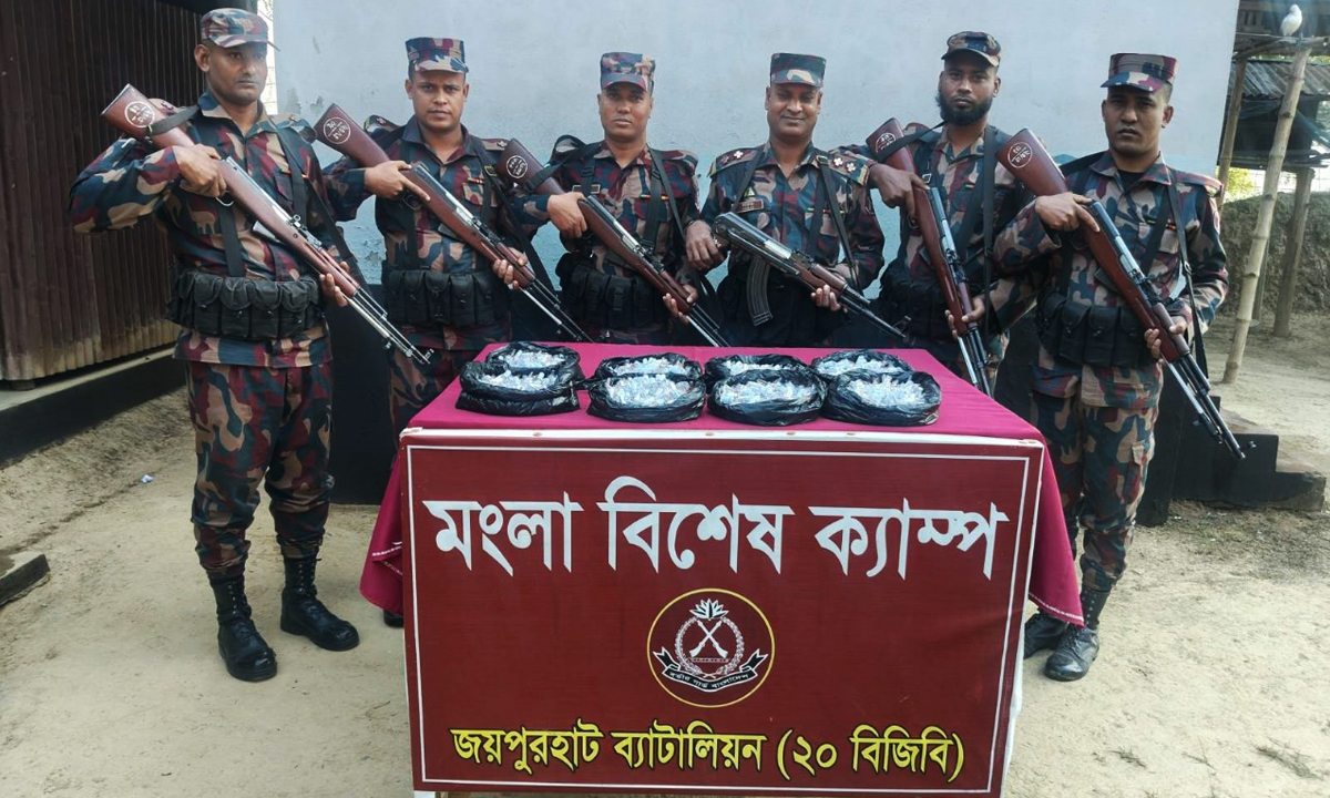 উদ্ধারকৃত কুপিজেসিক ইঞ্জেকশন। ছবি- রূপালী বাংলাদেশ