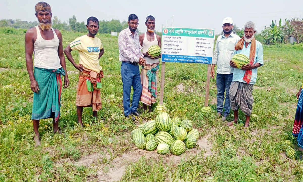 ছবি : রূপালী বাংলাদেশ