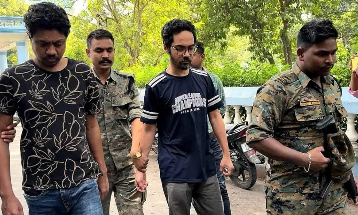 ছবি : রূপালী বাংলাদেশ