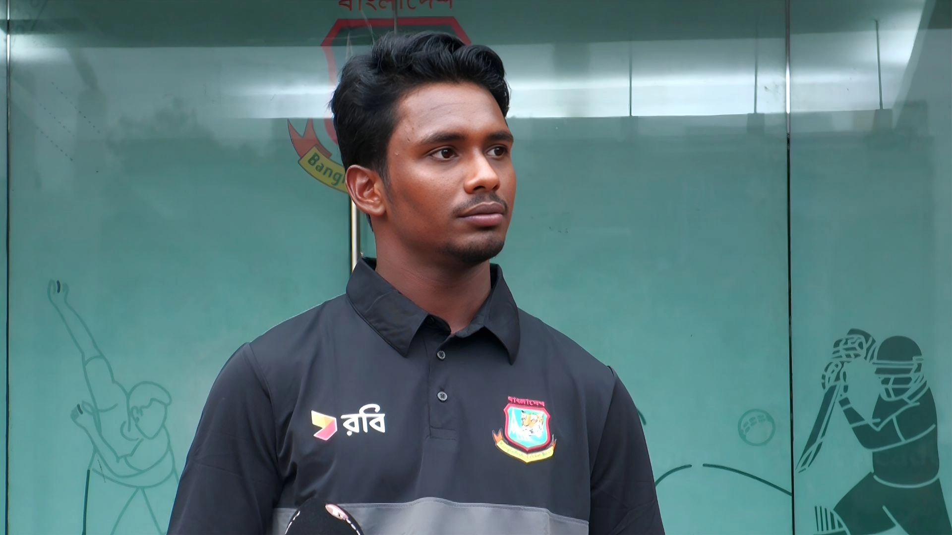 অধিনায়ক আজিজুল