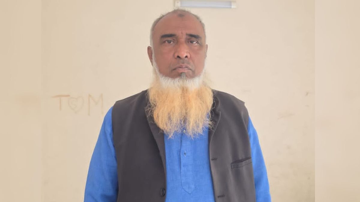 আটক মো. আব্দুর রহিম। ছবি- রূপালী বাংলাদেশ