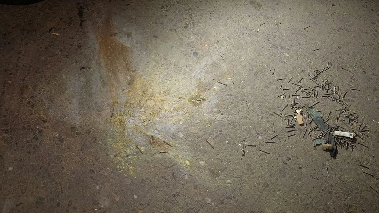 বিমানবন্দর এলাকায় বিস্ফোরিত ককটেল