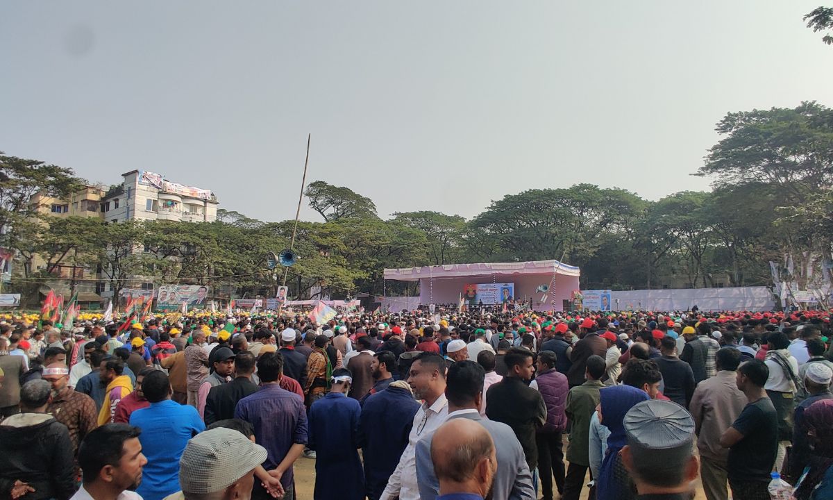 সিলেট সরকারি আলিয়া মাদ্রাসা মাঠে বিএনপির জনসভা। ছবি : রূপালী বাংলাদেশ