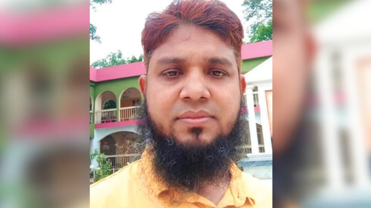 আলমগীর হোসেন।