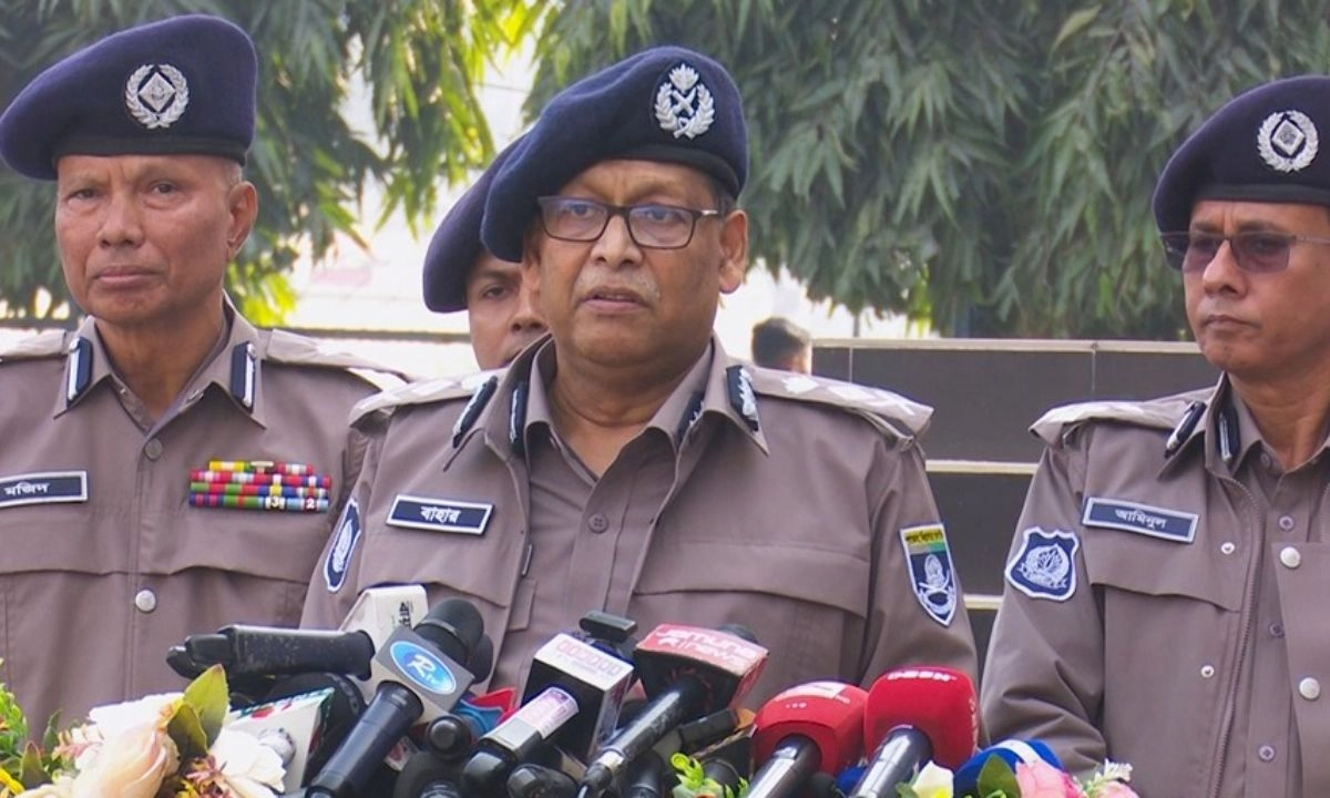 বক্তব্য দেন আইজিপি বাহারুল আলম। ছবি- রূপালী বাংলাদেশ