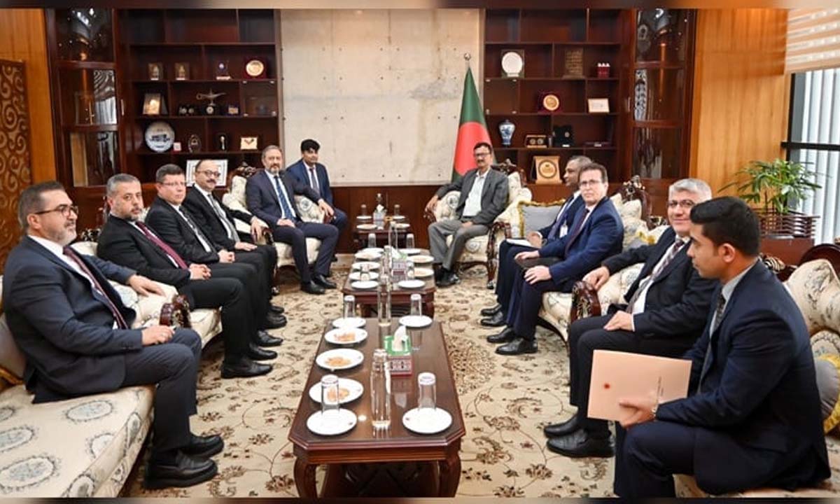 উপদেষ্টা তৌহিদ হোসেনের সঙ্গে সৌজন্য সাক্ষাৎ করেন তুরস্কের পাঁচ সদস্যের একটি সংসদীয় প্রতিনিধিদল। ছবি- সংগৃহীত