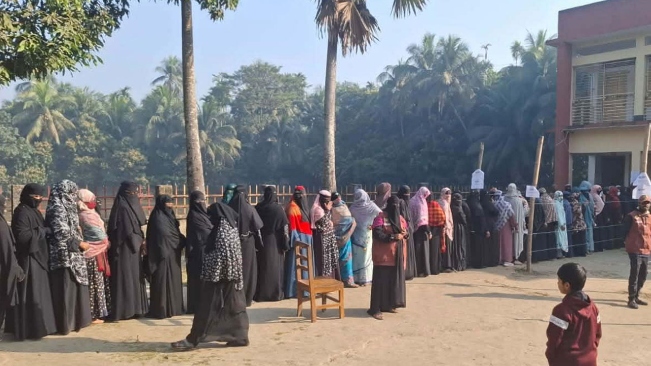 নারী ভোটাররা। ছবি : সংগৃহীত