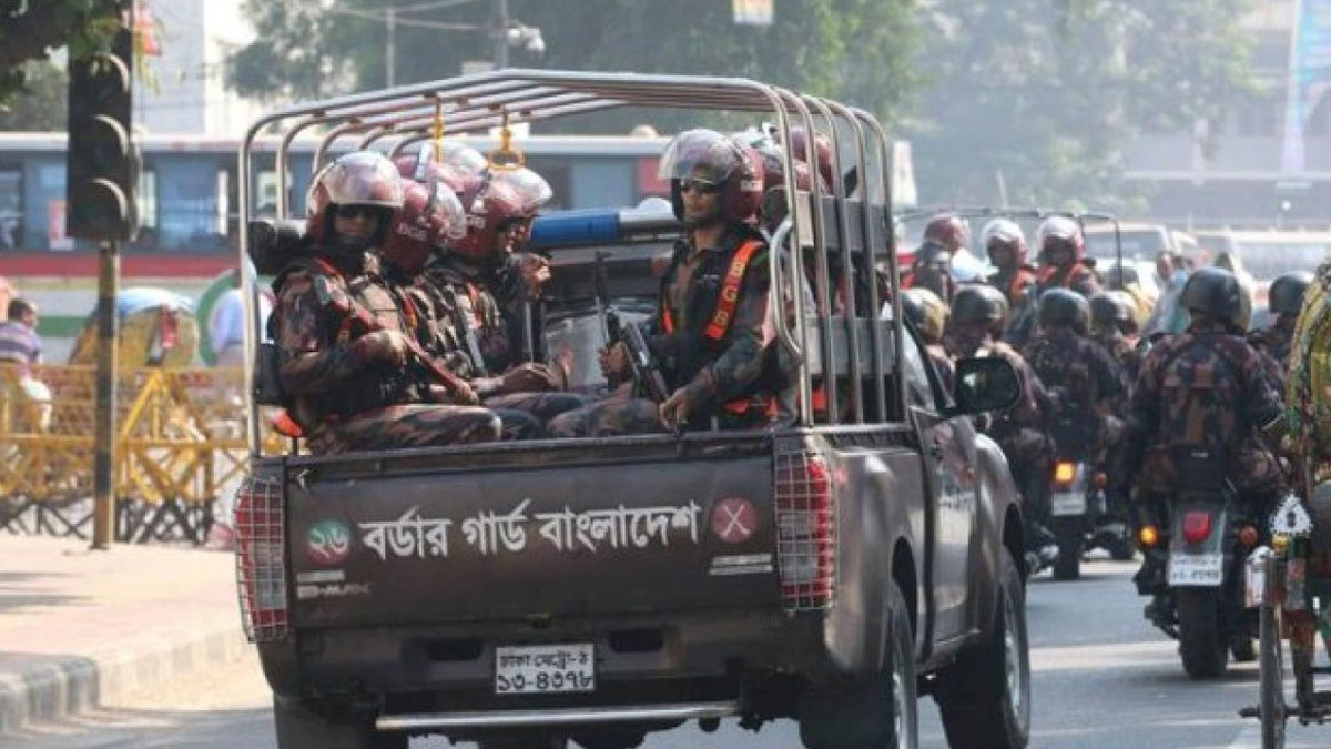 চট্টগ্রামে বিজিবি মোতায়েন। ছবি : সংগৃহীত