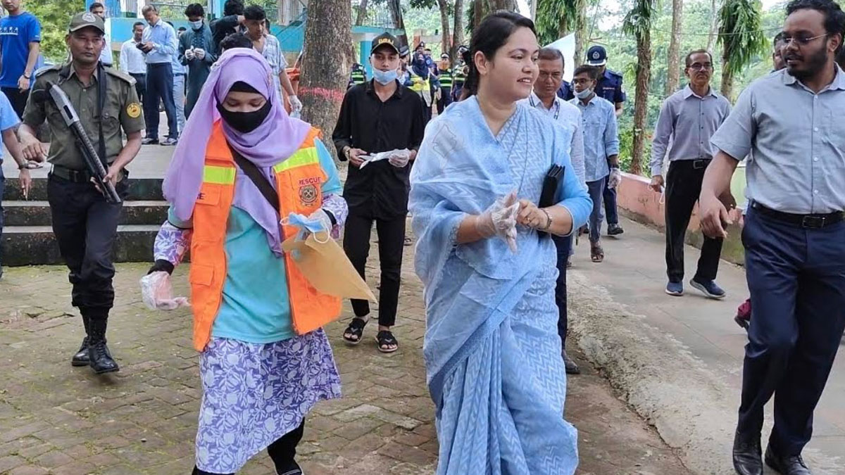 জেলা প্রশাসক শামীম আরা রিনি।  ছবি- সংগৃহীত