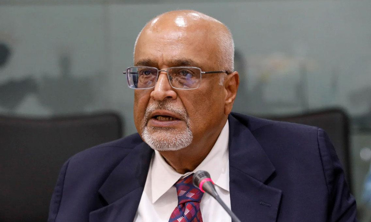 অন্তর্বর্তী সরকারের ‘এক্সিট’ নিয়ে ভাবনার সময় এসেছে। সেন্টার ফর পলিসি ডায়ালগের (সিপিডি) ফেলো দেবপ্রিয় ভট্টাচার্যের এমন মন্তব্যের সঙ্গে আপনি কি একমত?